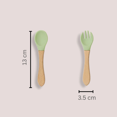 Theoni Rainbow Buddies Silicone Cutlery Set – Baby-Safe Spoon & Fork for Self-Feeding (GREEN)